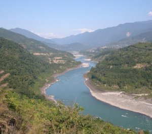 Siang River Source: https://www.facebook.com/lovely.arunachal/media_set?set=a.117543018322855.21150.100002014725686&type=3 
