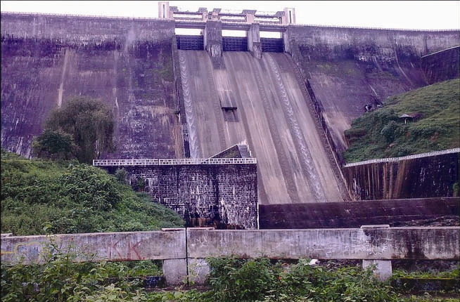 Upper Sholayar Dam Photo: CPSS
