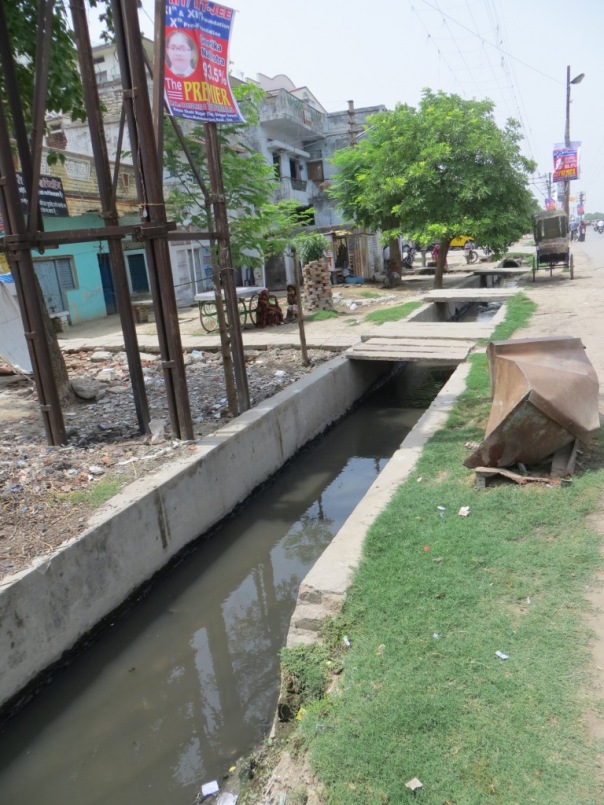 A drain in the western side of Banaras in the unsewered area near the Varuna river. This drain runs to Chauka ghat where the Chauka ghat pumping station is proposed.